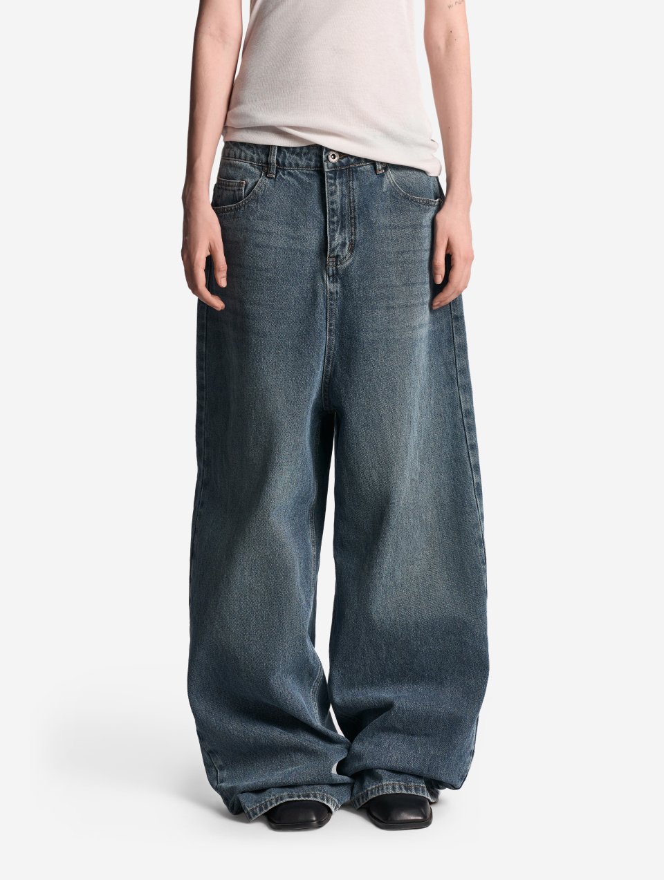 Джинсы Loose Fit, фото 1 Джинсы Loose Fit, фото 1