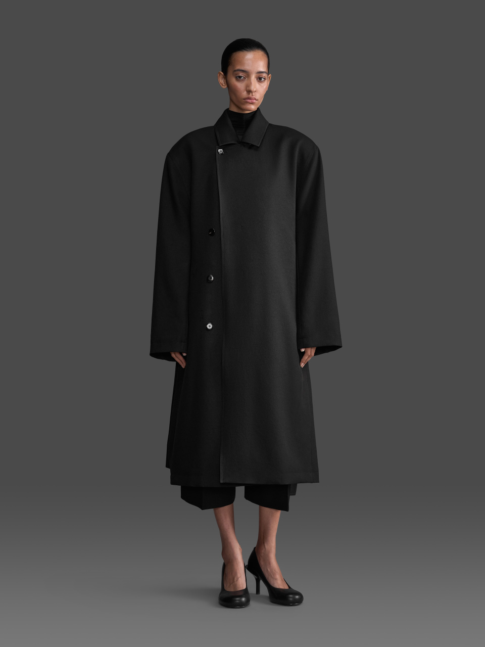 Humble Shoulder Trench Coat, фото 1 Humble Shoulder Trench Coat, фото 1
