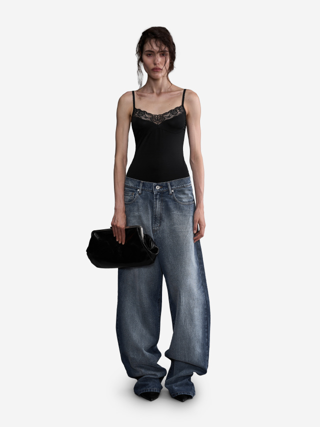 Джинсы Relaxed Fit