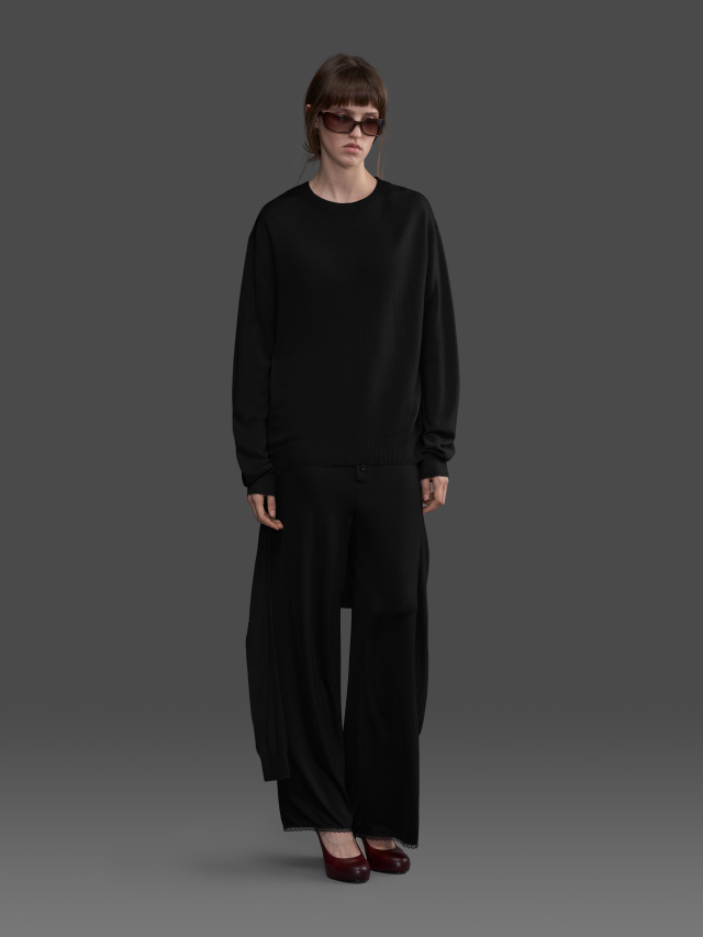 Knot Thin Sweater