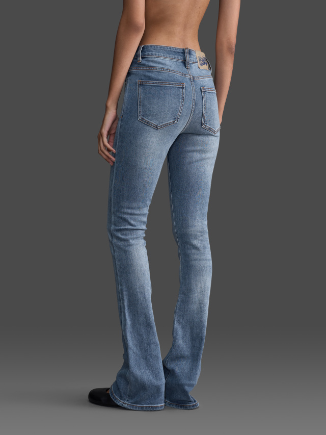 Bootcut Jeans